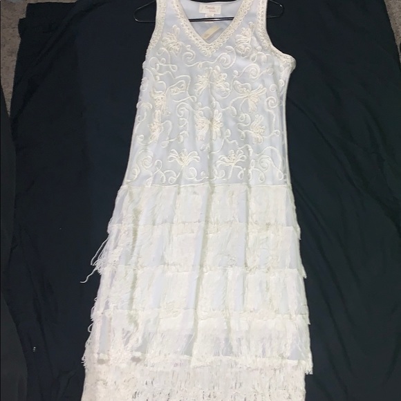 white flapper style dress